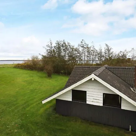 Holiday home 6 Person In Roslev *