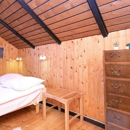 Seaside Rustic Retreat - By Traum Holiday home *