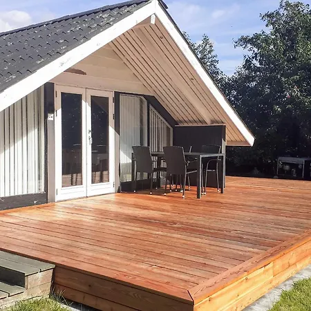 Holiday home 6 Person Holiday Home In Roslev *